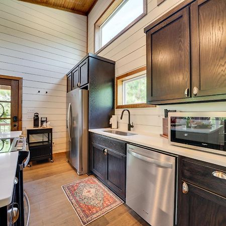 Tree-Lined Broken Bow Studio With Private Hot Tub! Exterior foto